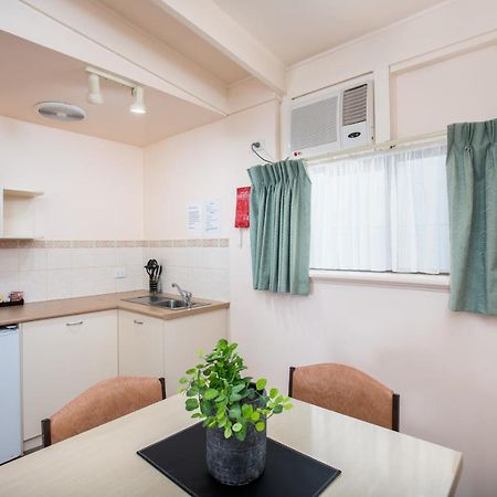 מאונט גמבייר Mid City Motel מראה חיצוני תמונה