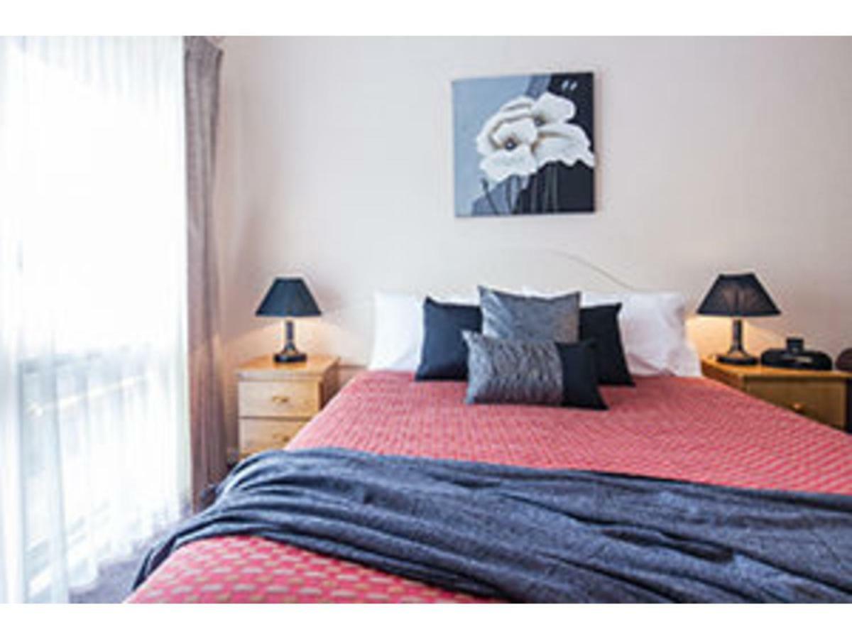 מאונט גמבייר Mid City Motel מראה חיצוני תמונה